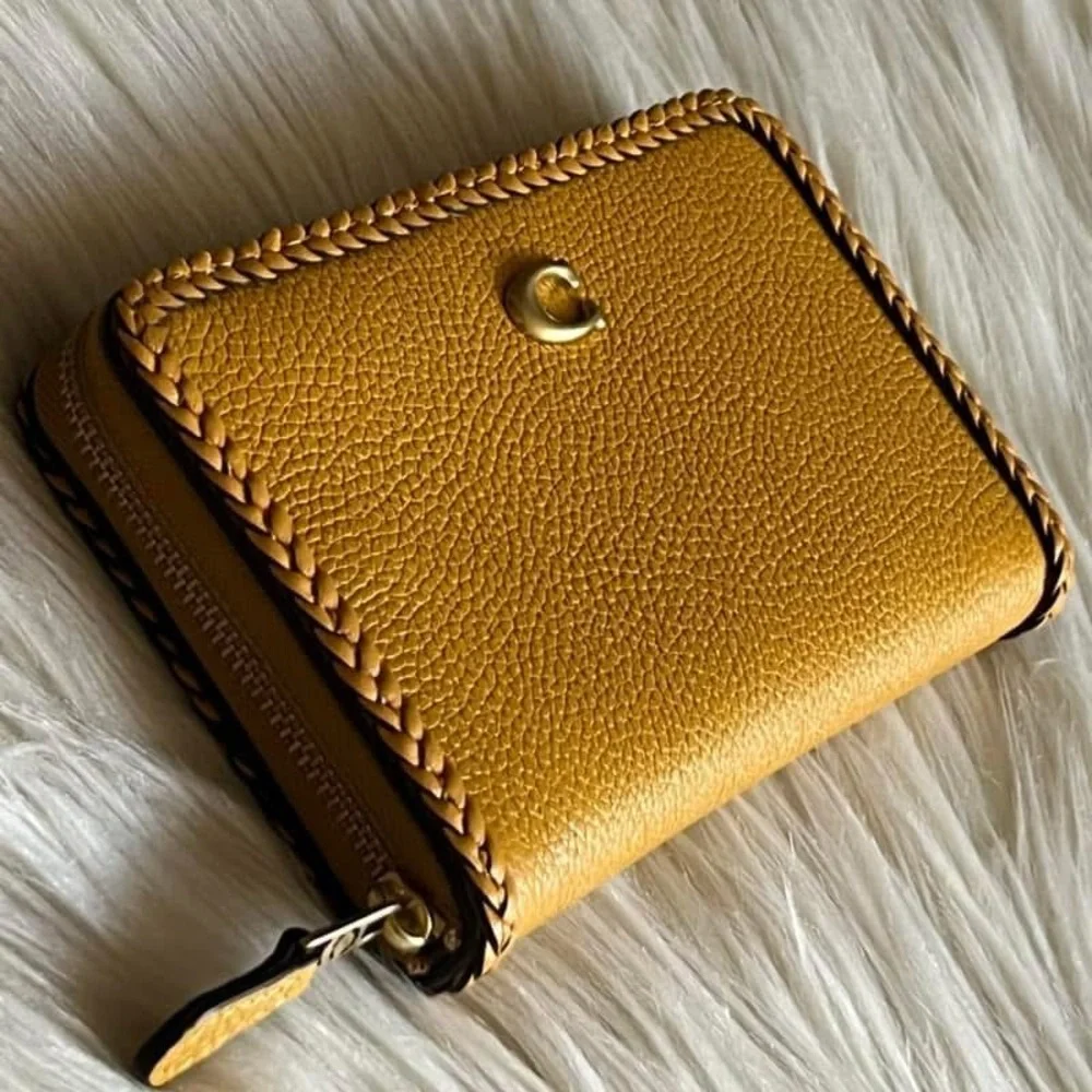 💰SOLD - CJ875 - Coach Zip Around Wallet with Braid - Picture 2 of 12